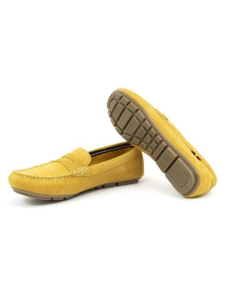 Yellow suede women's mocassins