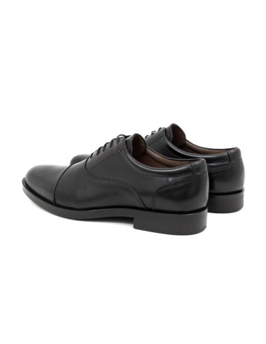 Black leather Oxford