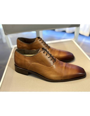 Brown leather Oxford