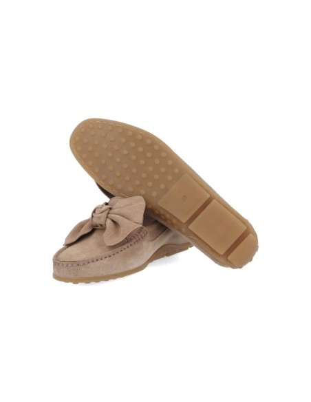 Mocasines de mujer de ante con cordón de piel color beige