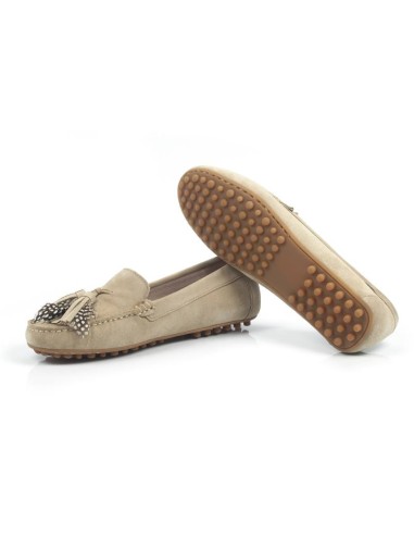 Beige suede women's mocassins