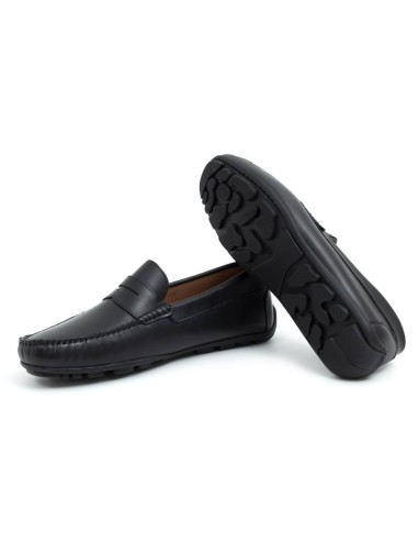 Mocasín de piel con antifaz color negro