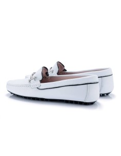 White leather women's mocassins 2