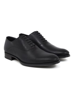 Black leather Oxford