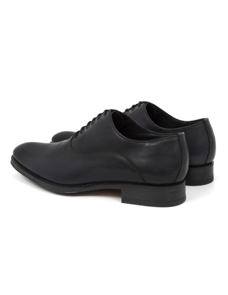 Black leather Oxford