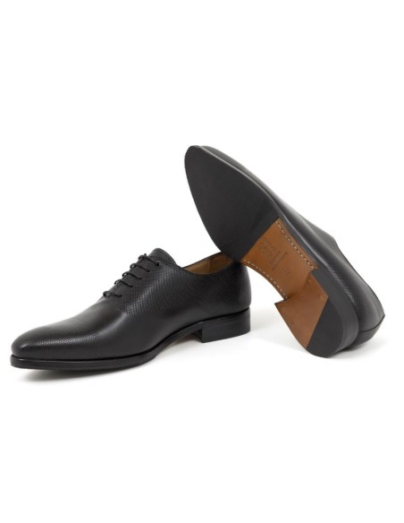 Black leather Oxford