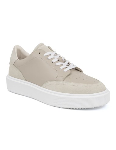 Beige leather sneakers
