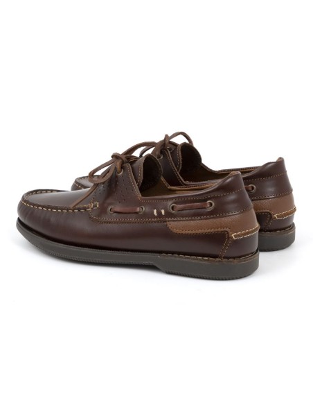 Náutico de piel con cordón de piel color cuero