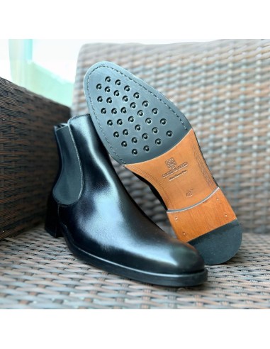 Botines Chelsea de piel con elástico lateral color negro