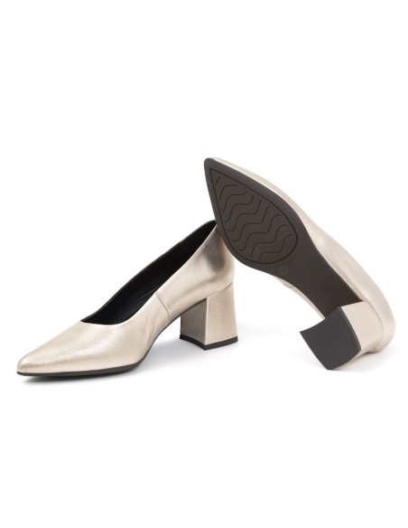 Zapato de Vestir de piel liso color oro