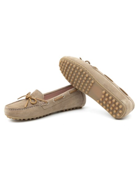 Beige suede women's mocassins