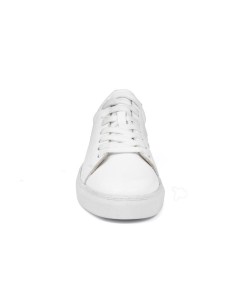 Deportivo de piel liso color blanco 2