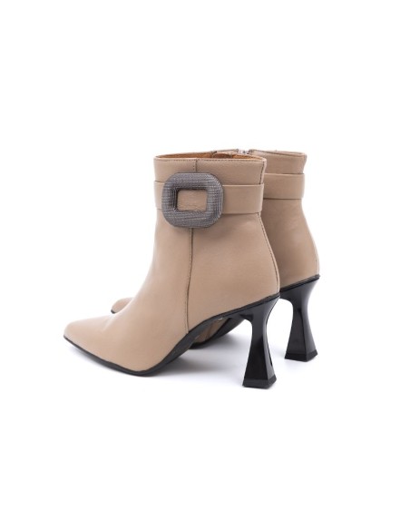 Beige solid color women's boots
