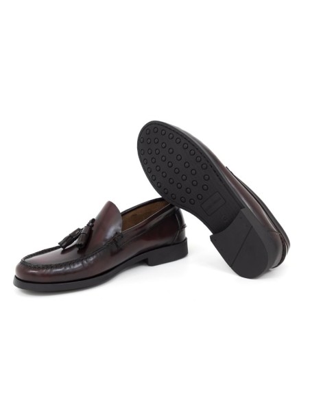 Burgundy leather Castellanos