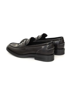 Brown leather women's mocassins 2