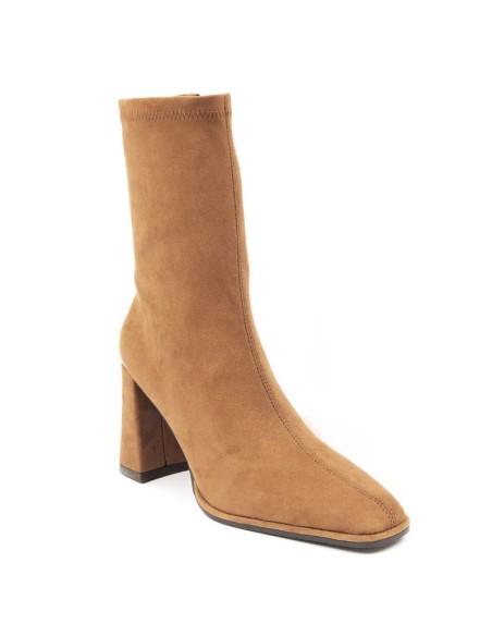 Botas de mujer de ante liso color cuero