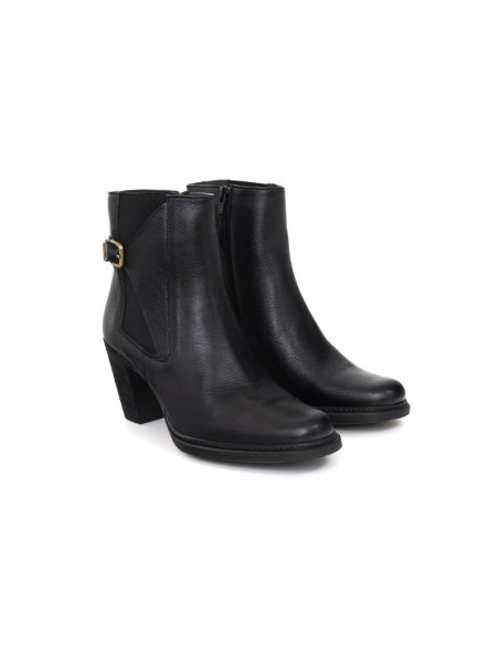 Black leather women's boots