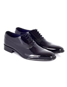 Black leather Oxford
