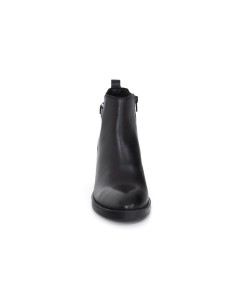 Black leather women's boots 2