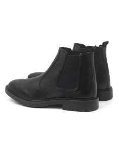 Black leather chelsea boots 2