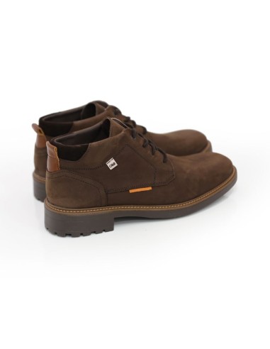 Brown suede boot