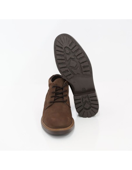 Brown suede boot