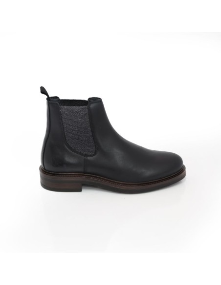 Black leather chelsea boots