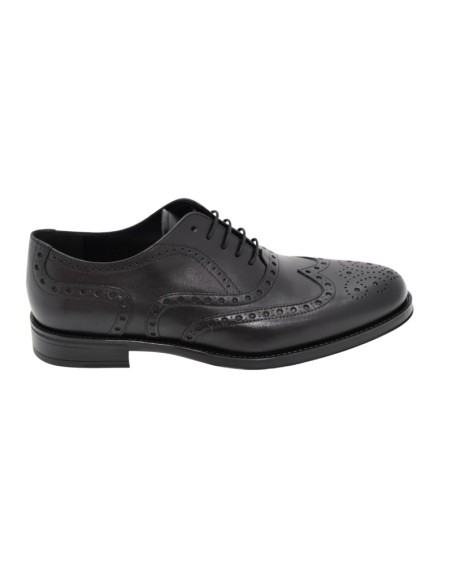 Black leather Oxford