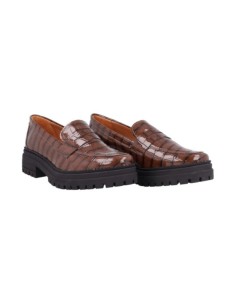 Beige leather women's moccasins