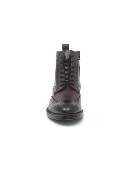 Brown leather boot