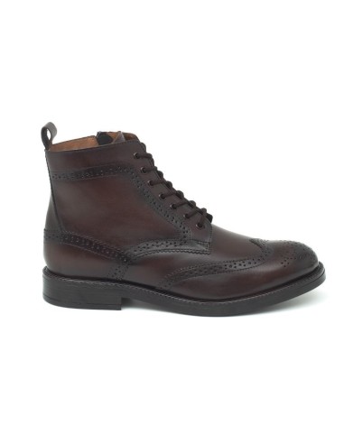 Brown leather boot