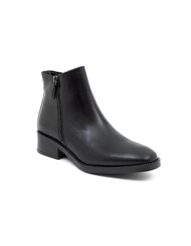 Black leather women's boots