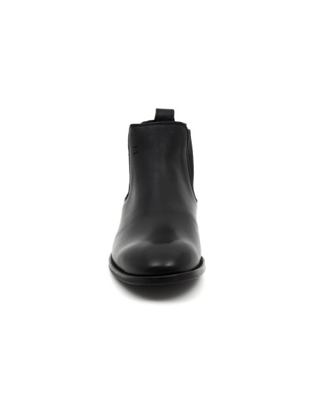 Black leather chelsea boots