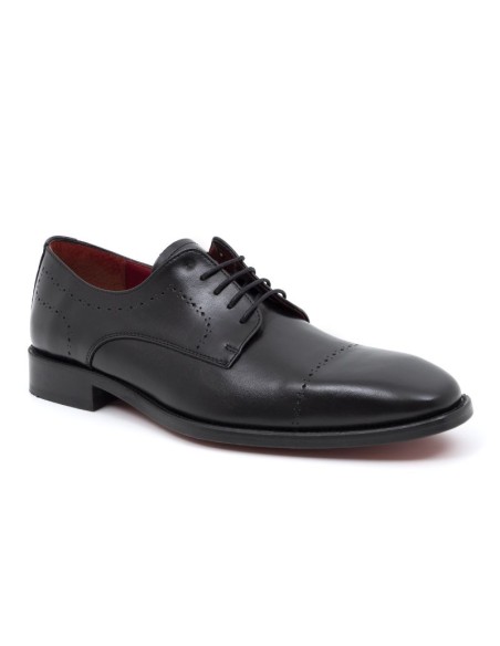 Derby de piel liso color negro