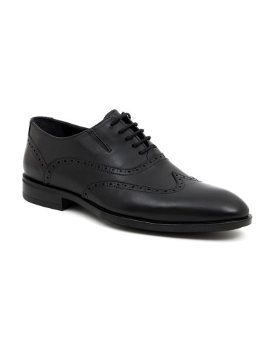 Black leather Oxford