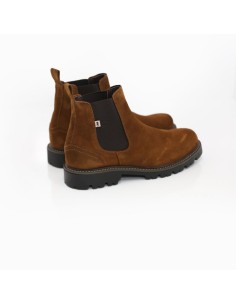 Light Brown suede chelsea boots 2