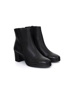 Botines de mujer de piel acabado a mano color negro 2