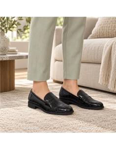 Mocasines de mujer de piel con piel de coco color negro