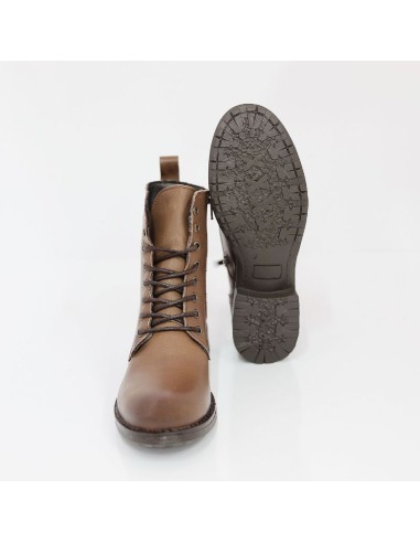 Botines de mujer de piel acabado a mano color cuero