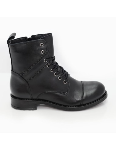 Black leather women's boots