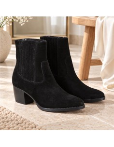 Botines de mujer de ante liso color negro