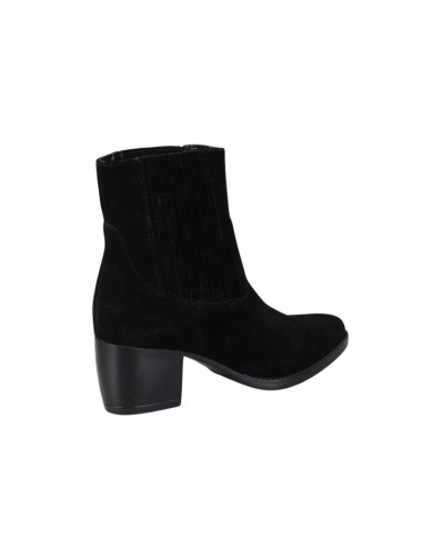 Botines de mujer de ante liso color negro