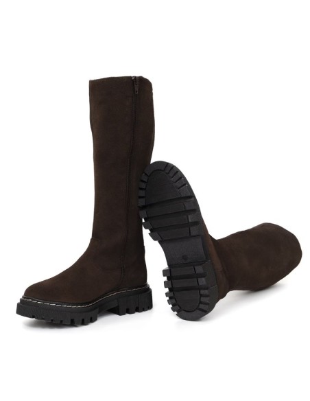 Botas de mujer de ante afelpado color marrón