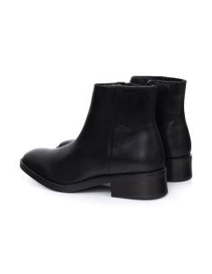 Botines de mujer de piel acabado a mano color negro 2