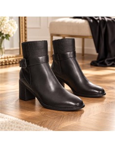 Botines de mujer de piel acabado a mano color negro