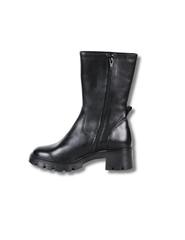 Botines de mujer de piel acabado a mano color negro