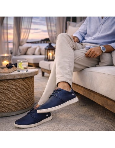 Derby de nobuck con cordones en contraste color azul