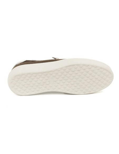 Brown nubuck sneakers