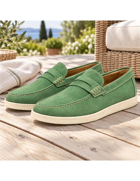 Mocasín de ante con antifaz color verde