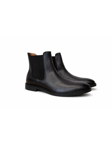 Brown leather chelsea boots